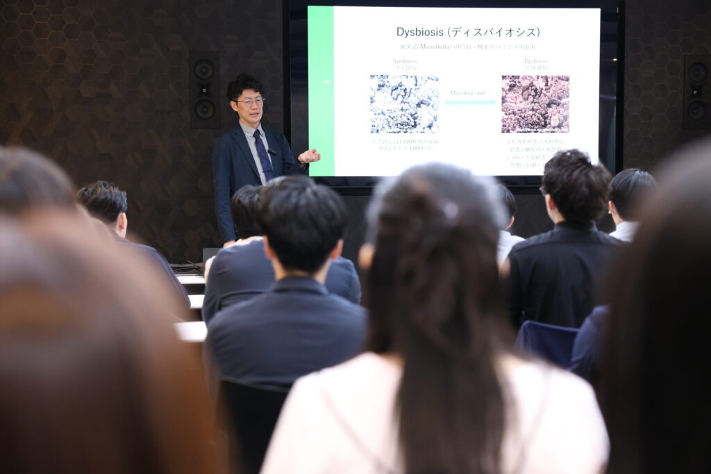 北海道大学 高橋教授による歯周病学の講義を受講しました。